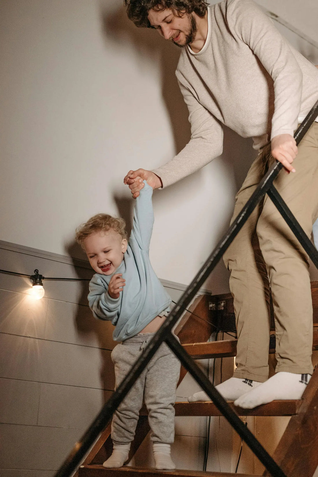 5 einfache Hausmitteltests, um die Rutschfestigkeit von Kinderschuhsohlen zu prüfen