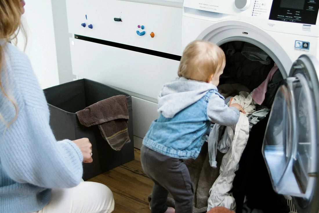 Kinderhausschuhe schonend waschen und ihre Form erhalten