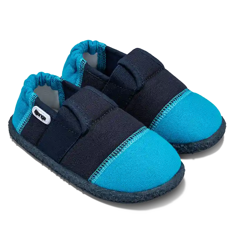 Klette hell- & dunkelblau 2.0 - breitere Zehenbox