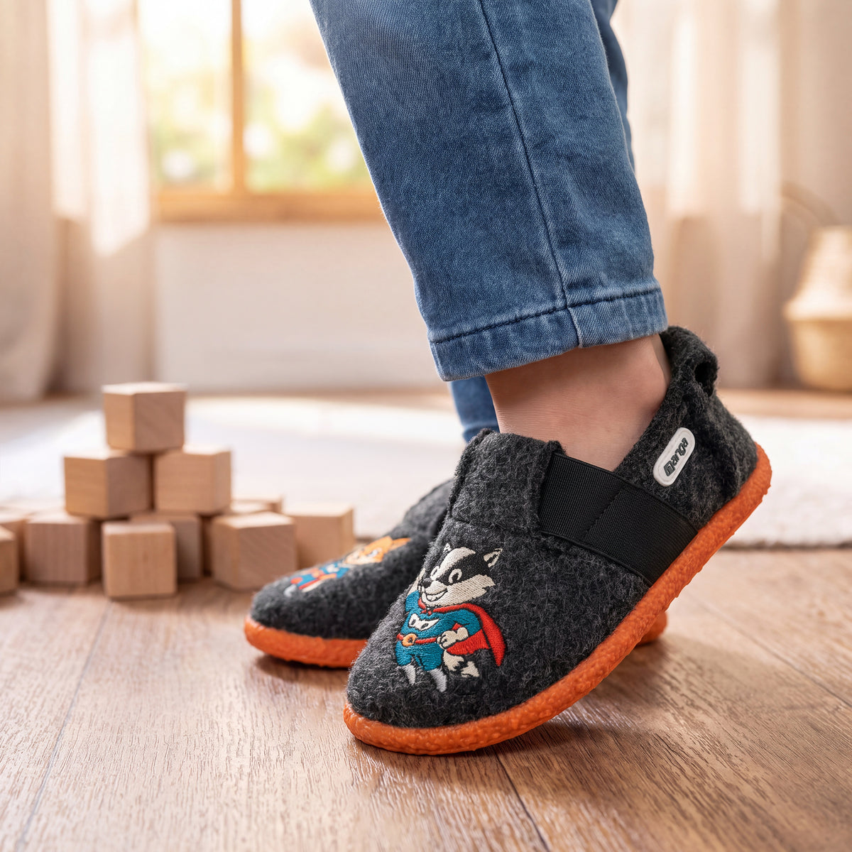 Super Hero 2.0  - Modell 2026/2027 mit breiterer Zehenbox